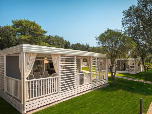 Maistra Camping Amarin Mobile homes : photo 2 de la chambre mobile home standard