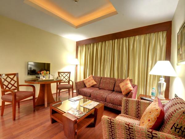 Fortune Select JP Cosmos, Bengaluru - Member ITC's hotel group : photo 2 de la chambre suite exécutive