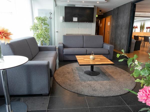 B14 Hostel : photo 8 de la chambre lit superposé dans dortoir pour femmes 