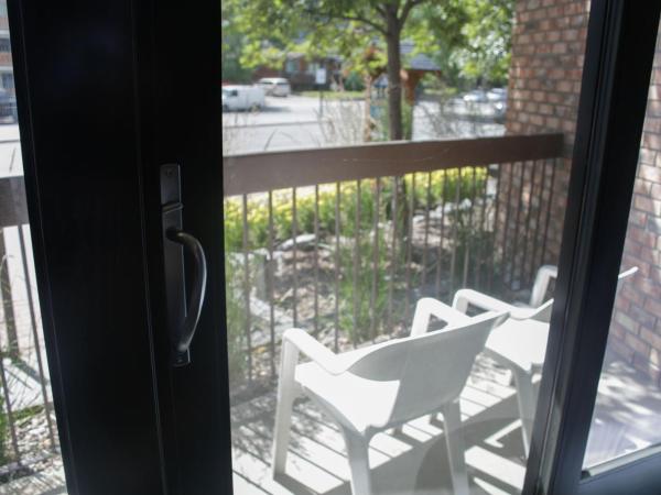 High Country Inn : photo 3 de la chambre chambre avec 2 grands lits queen-size