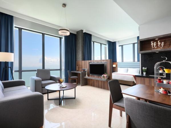 Hompton Hotel by the Beach : photo 2 de la chambre suite familiale 2 chambres