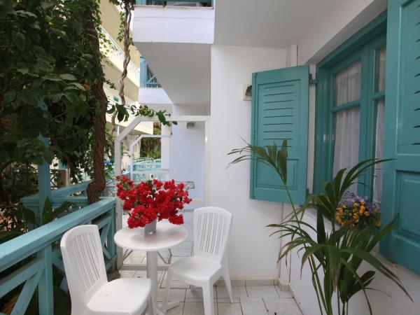 Anatoli Apartments : photo 3 de la chambre maisonnette triple standard