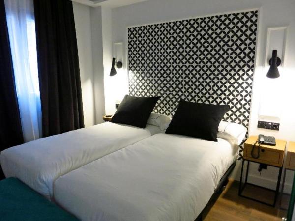 Hotel Colón Plaza : photo 4 de la chambre room #4478114