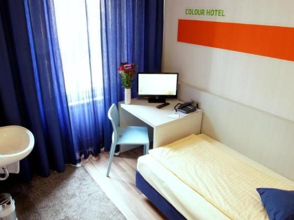 Colour Hotel : photo 1 de la chambre room #6010932