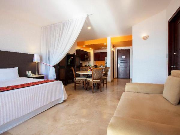 BelAir SunClub Cabos by Krystal Grand : photo 2 de la chambre room #223525324