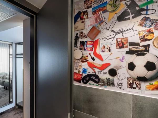 Holiday Inn - the niu, Charly Frankfurt City, an IHG Hotel : photo 1 de la chambre chambre lit queen-size premium