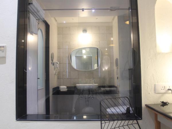 Ramee Royal Resort & Spa - Udaipur : photo 7 de la chambre chambre exécutive avec baignoire