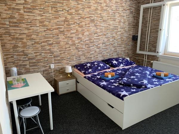 ZLATÁ-ÉRA : photo 4 de la chambre chambre quadruple avec salle de bains privative séparée
