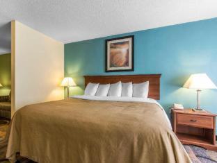 Quality Inn & Suites Memphis East : photo 6 de la chambre offre du jour