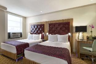 Night Hotel Broadway : photo 1 de la chambre room #5595735