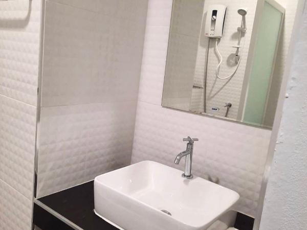 The Viera Chiangrai : photo 5 de la chambre chambre standard lit queen-size