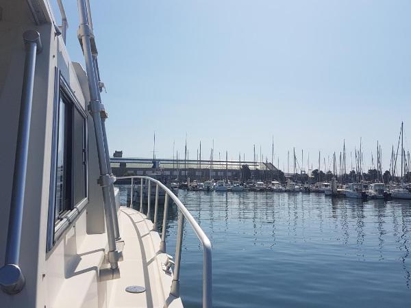 BOAT APPART TITANIC Cherbourg motor yacht à quai ROSE STAR : photo 3 de la chambre bateau