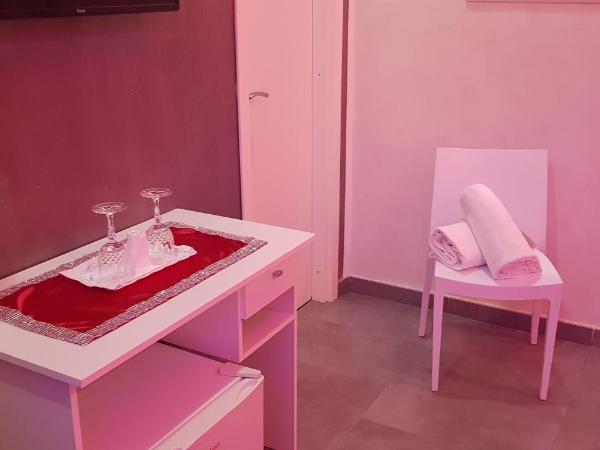 HOTEL TAROMY : photo 2 de la chambre chambre double deluxe - vue latérale sur mer