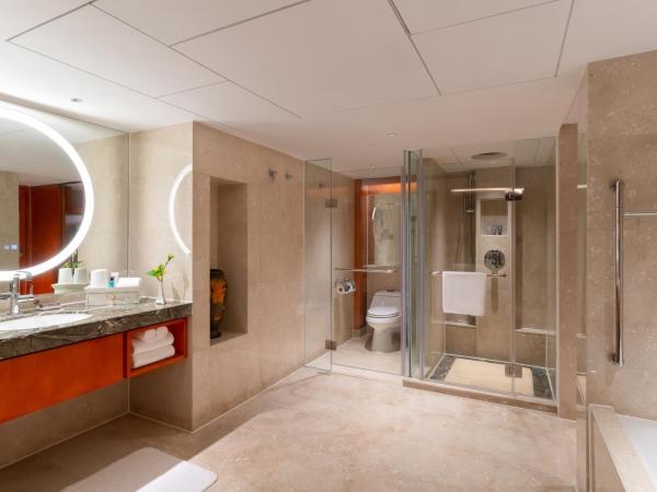 China Hotel Guangzhou-Free Shuttle Bus to Canton Fair Complex : photo 6 de la chambre suite exécutive