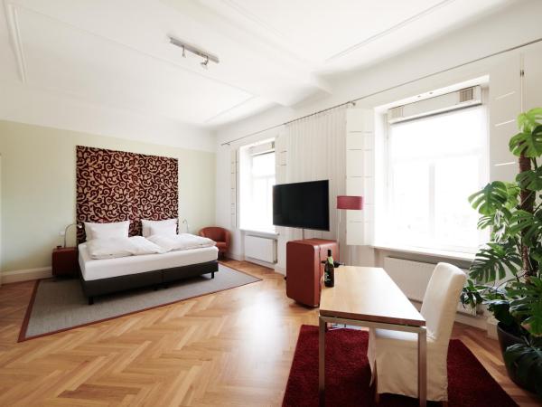 Hotel Weitzer Graz - Centre of Graz : photo 1 de la chambre suite junior classique rubin