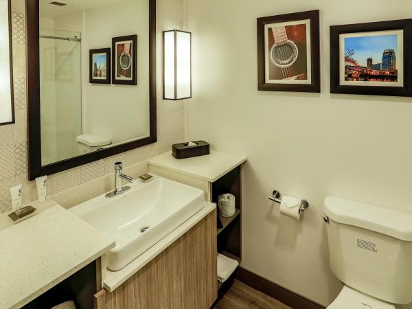 Country Inn & Suites by Radisson Nashville Airport TN : photo 2 de la chambre chambre lit king-size - non-fumeurs