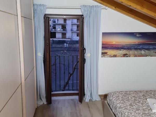 B&B Villa Chiara Bed and Breakfast : photo 10 de la chambre chambre triple confort