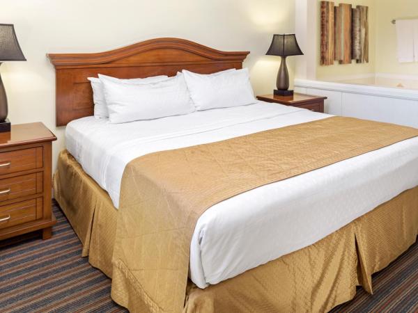 Hilton Vacation Club Grand Beach Orlando : photo 3 de la chambre three-bedroom king suite with two twin beds and bath tub - mobility accessible