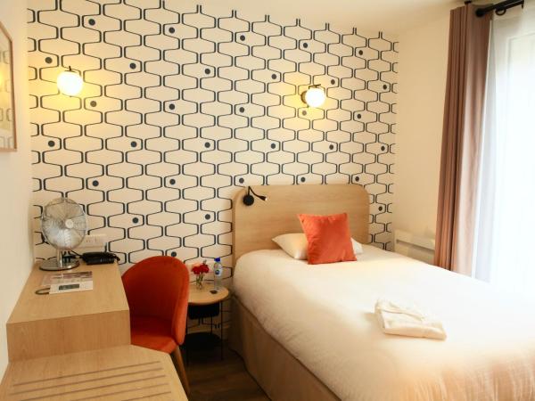 Logis Hôtel Marguerite d'Anjou : photo 2 de la chambre chambre simple confortable