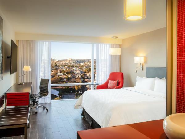 Fiesta Inn Express Queretaro Constituyentes : photo 1 de la chambre chambre lit king-size supérieure