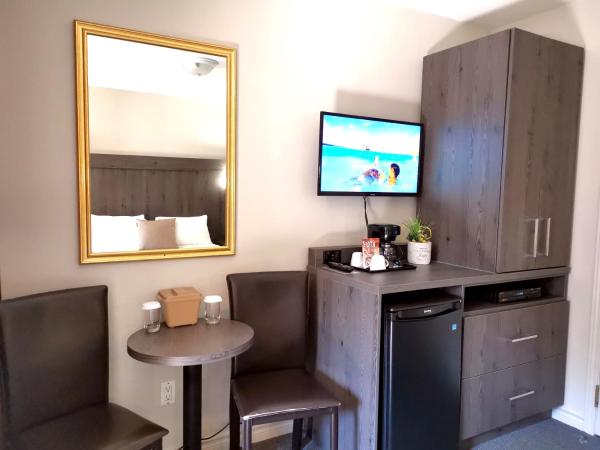 Hotel et Motel Le Chateauguay : photo 5 de la chambre chambre supérieure lit queen-size