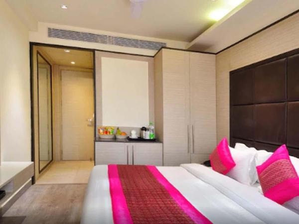 Hotel Royal Grand - Opposite Axis Bank East Patel Nagar : photo 8 de la chambre chambre deluxe