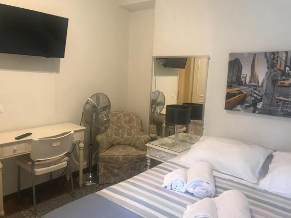 Miguel Torga Room : photo 9 de la chambre chambre double avec salle de bains privative extérieure