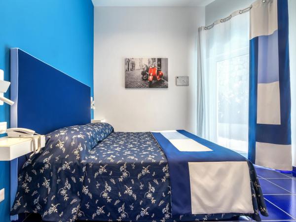 Hotel Metropole : photo 1 de la chambre chambre familiale