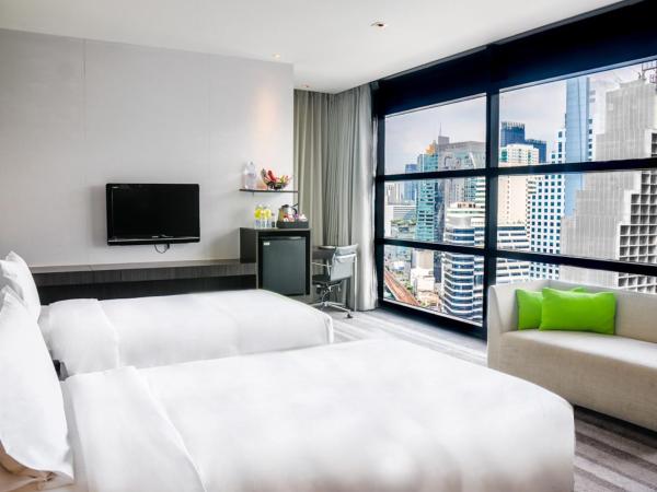 Holiday Inn Bangkok Sukhumvit, an IHG Hotel : photo 1 de la chambre chambre lits jumeaux club exécutif - non-fumeurs