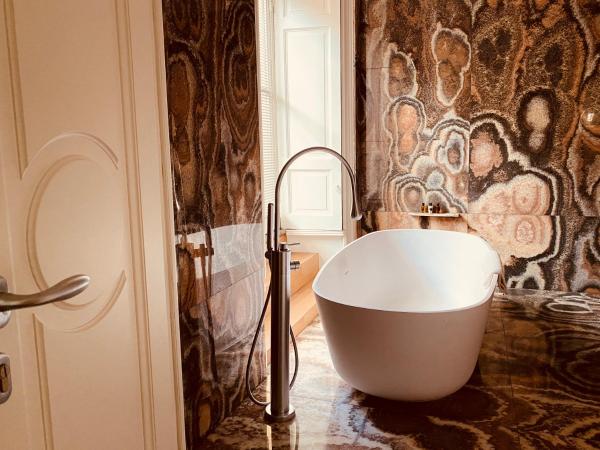 Galleria Vik Milano - Townhouse Galleria - Small Luxury Hotels of the World : photo 5 de la chambre grande chambre - galerie