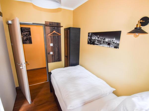 Boutique Hotel Sena : photo 1 de la chambre chambre simple avec salle de bains