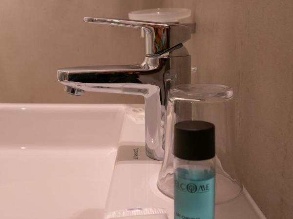 Hotel-Restaurant Le Mont Paisible, Crans-Montana : photo 7 de la chambre chambre double deluxe