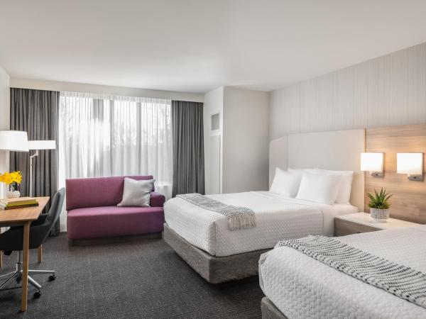 Crowne Plaza Atlanta Perimeter at Ravinia, an IHG Hotel : photo 4 de la chambre chambre d'angle premium avec 2 lits queen-size