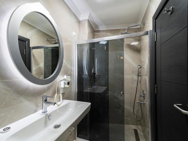 Levent Hotel Istanbul : photo 3 de la chambre chambre triple standard