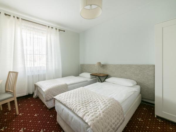 Villa Gdynia : photo 4 de la chambre chambre double ou lits jumeaux