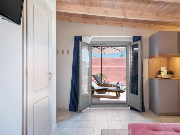 Viaggio Elegant Rooms : photo 10 de la chambre suite deluxe