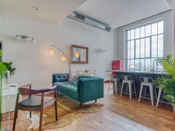 Sosuite at Independence Lofts - Callowhill : photo 1 de la chambre penthouse