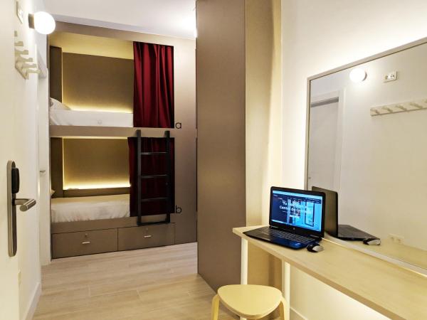 Broz Hostel : photo 3 de la chambre lit dans dortoir mixte de 6 lits