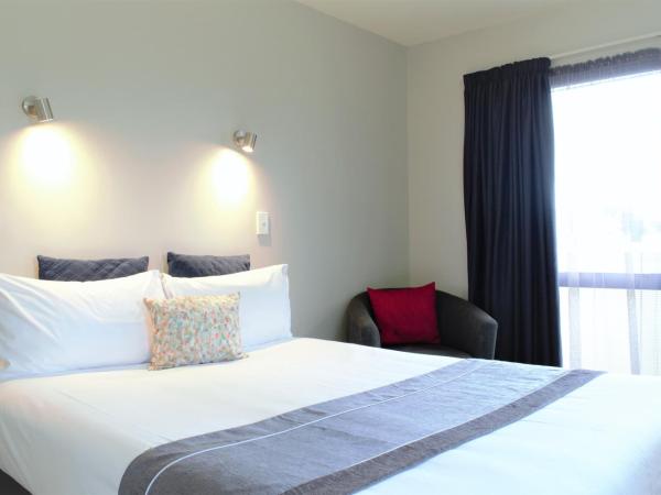 Bella Vista Taupo : photo 2 de la chambre studio compact