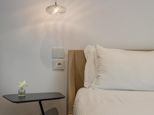 WALLURE - Tickled Hotel & Wellness : photo 10 de la chambre chambre deluxe avec balcon