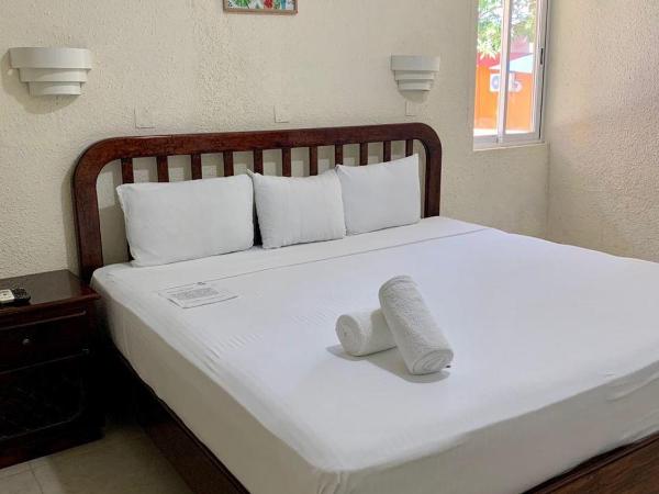 Hotel Caribe : photo 3 de la chambre chambre standard lit queen-size