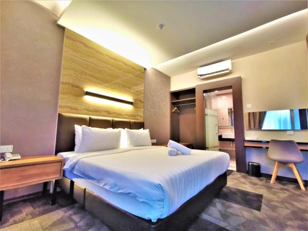 Prestigo Hotel - Johor Bharu : photo 9 de la chambre chambre lit king-size deluxe