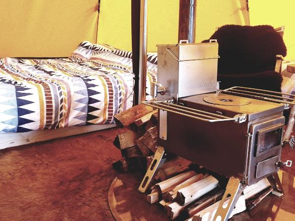 Schönste Lage am Rhein in unmittelbarer Stadtnähe, B & B : photo 6 de la chambre tente