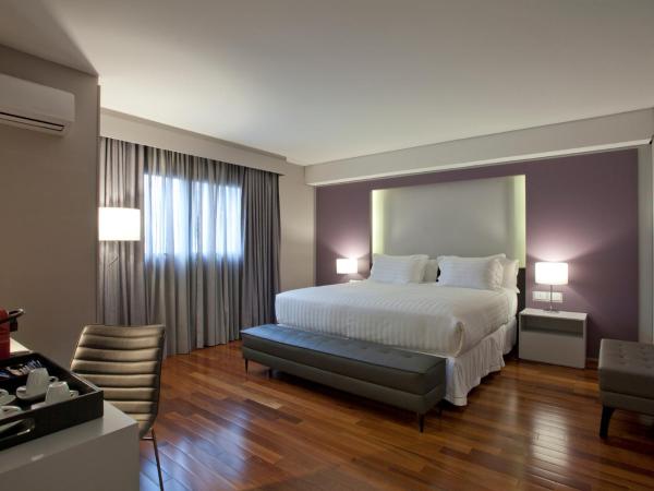 NH Curitiba The Five : photo 6 de la chambre suite deluxe