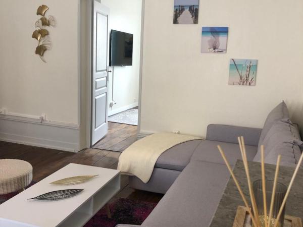 Résidence Austerlitz centre Angouleme : photo 8 de la chambre appartement supérieur