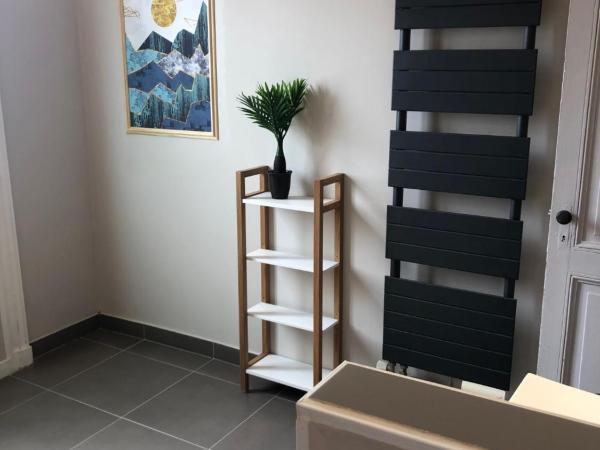 Résidence Austerlitz centre Angouleme : photo 2 de la chambre appartement supérieur