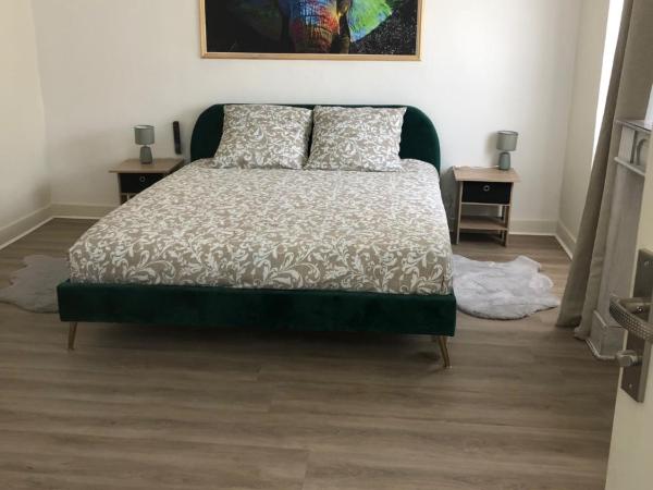 Résidence Austerlitz centre Angouleme : photo 3 de la chambre chambre double