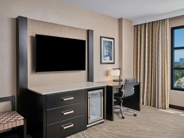 Hyatt Regency La Jolla at Aventine : photo 2 de la chambre chambre lit king-size