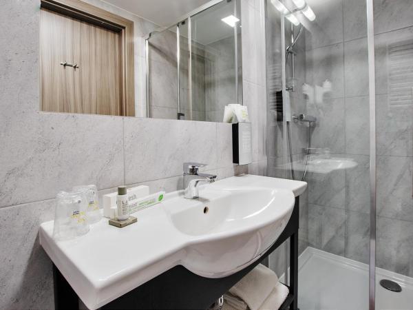 Golden Tulip Krakow Kazimierz : photo 5 de la chambre chambre lits jumeaux