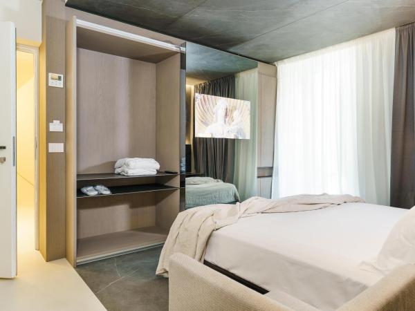 Meo Design Suites & Spa : photo 3 de la chambre chambre lit king-size supérieure